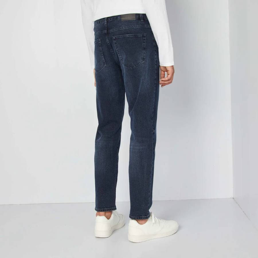 straight fit jeans